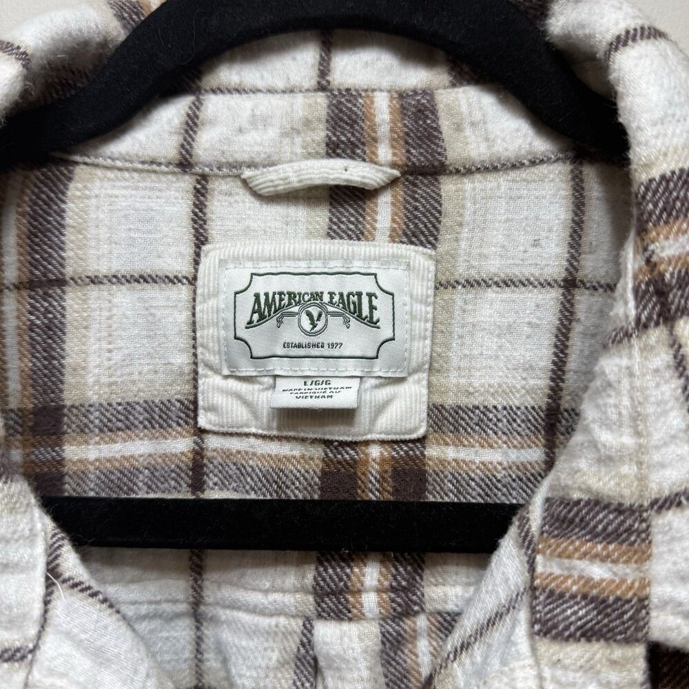 American Eagle Cropped Flannel Size L Brown Cream Plaid Grunge 90s Y2K Style - Picture 4 of 5